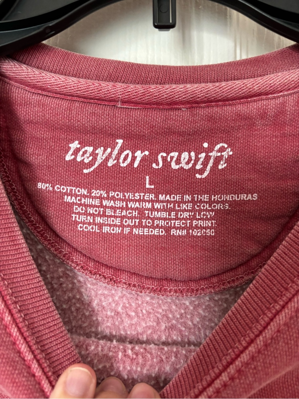 Taylor Swift Vintage Rose 'My Tears Ricochet' Sweatshirt - Picture 5 of 6